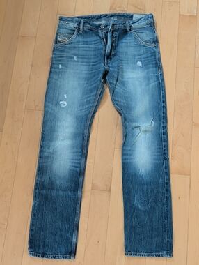 Vintage Diesel Krooley Men's Faded Distressed Blue Jeans W32L34
